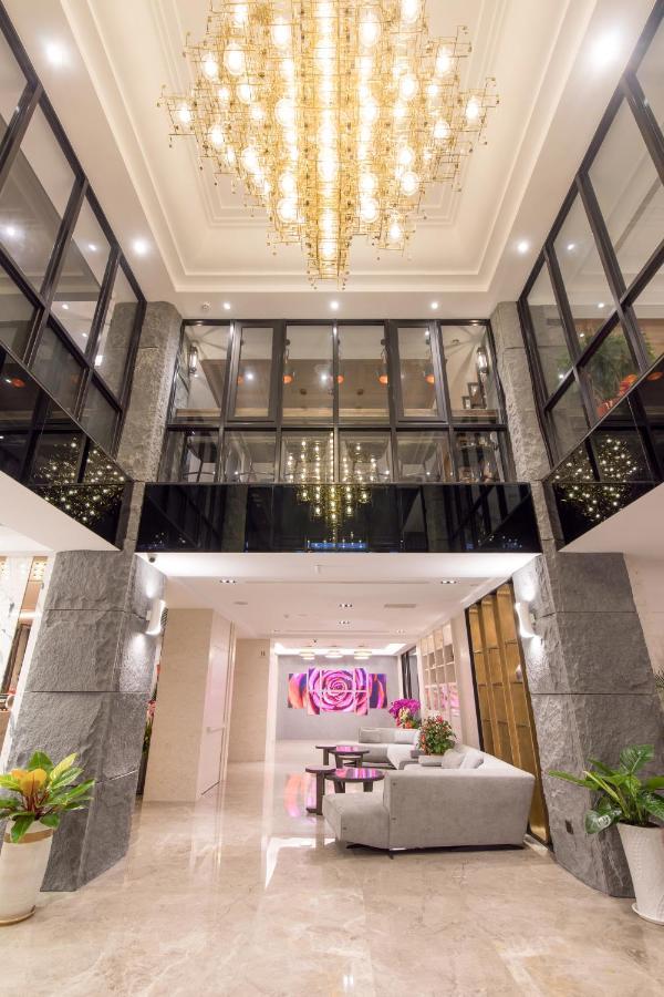 He-Jia Hotel Miaoli Eksteriør bilde