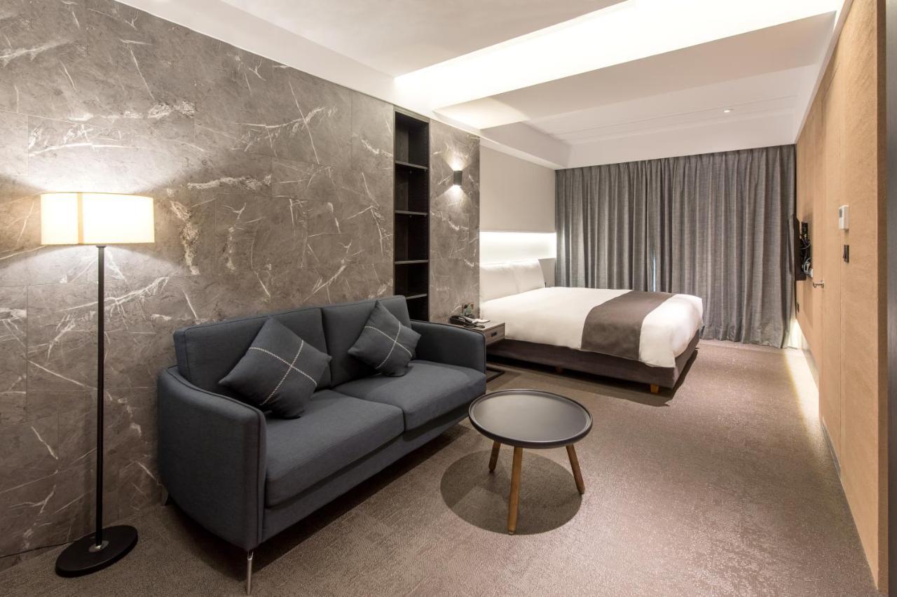 He-Jia Hotel Miaoli Eksteriør bilde